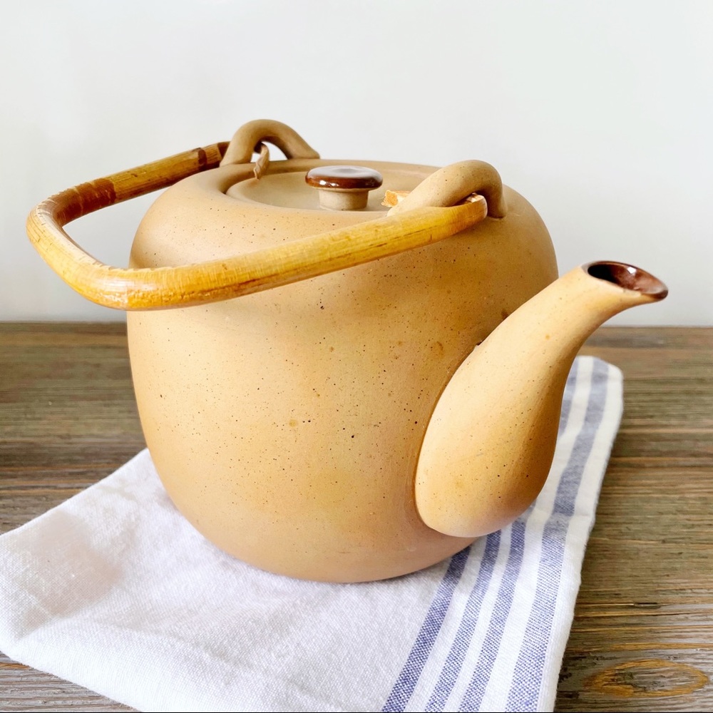 VTG 1971 Taylor & NG Stoneware Tea Kettle